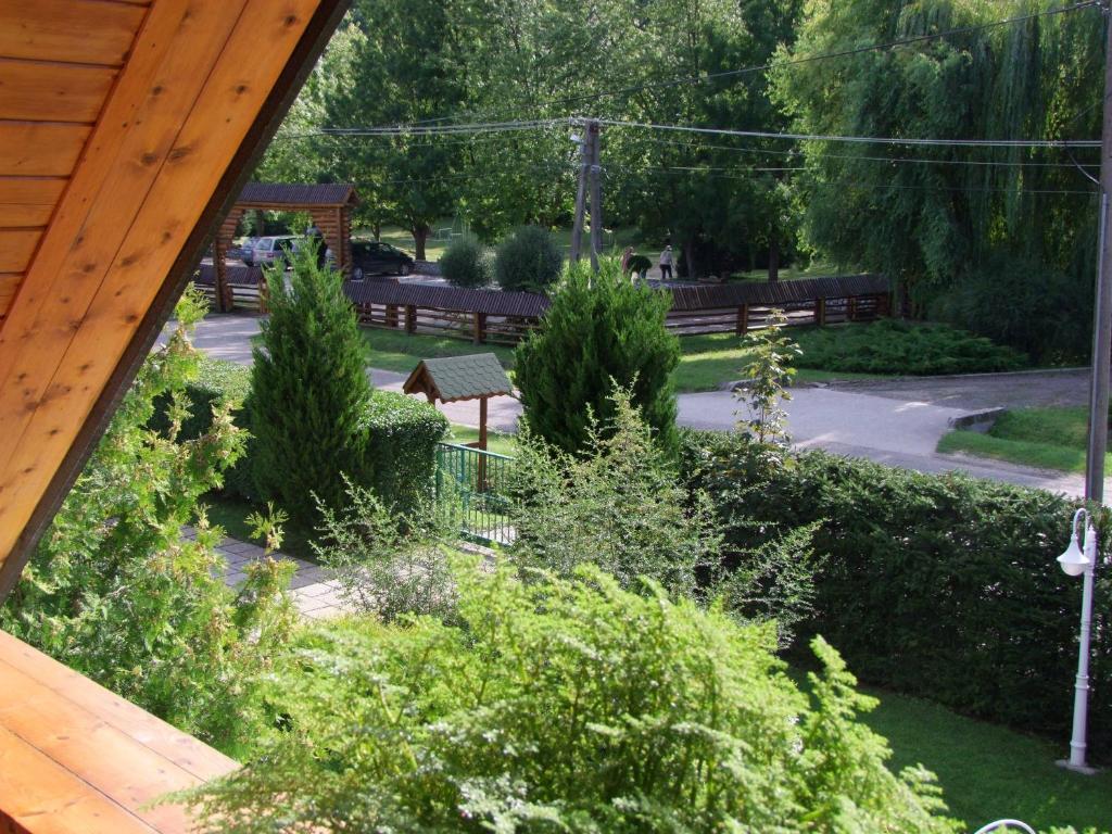Rajna Apartmanhaz Богач Екстер'єр фото